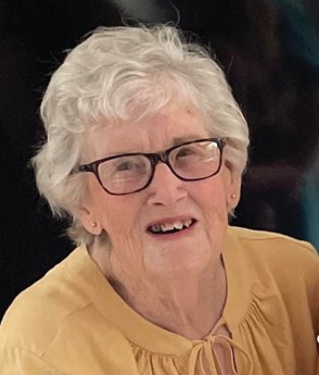 Maureen 'Mor' Munns memorial portrait